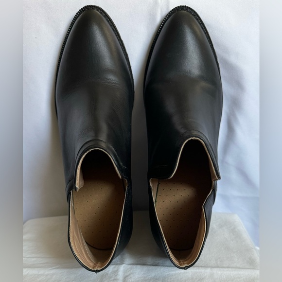 Brand New Black Leather Cut-Out heeled boots - Size 37 - Picture 7 of 9